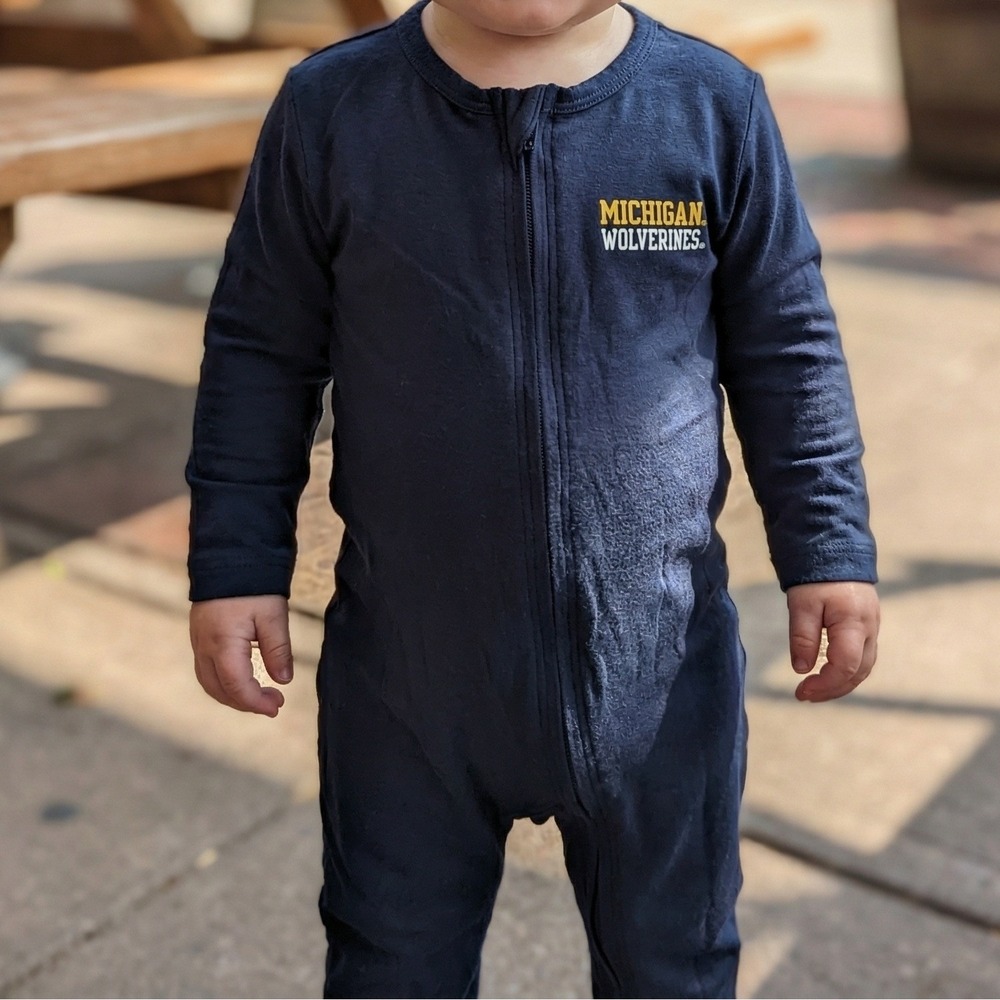 Michigan Wolverines Navy Blue Zip Up Footed Baby Sleeper